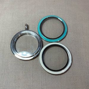 Origami Owl Large Locket with 2 enamel faces